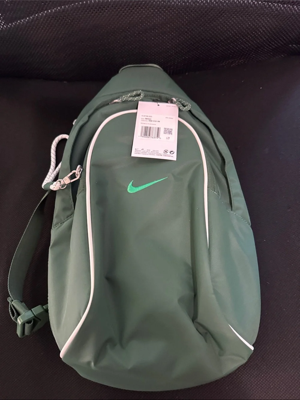 Nike Men’s Green Swing Pack
